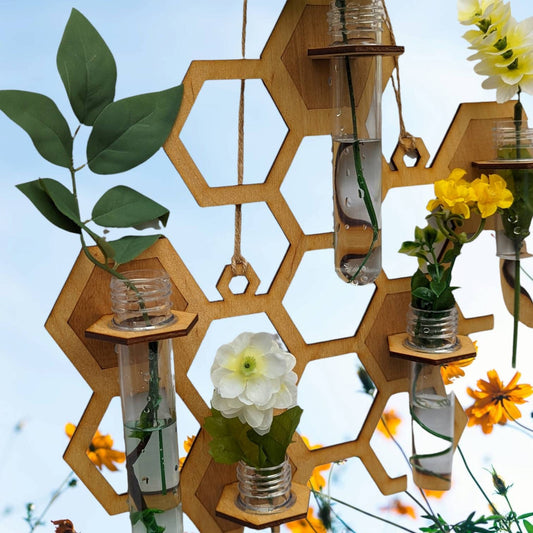Honeycomb wall hanging propagation station. Minimalist gift for mom. Gift for sister. Hanging vase. Wildflower, small House plants bees