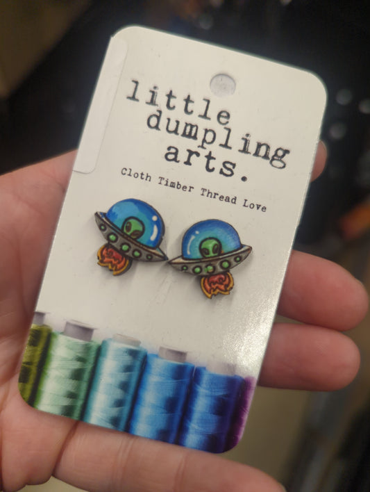 ufo studs